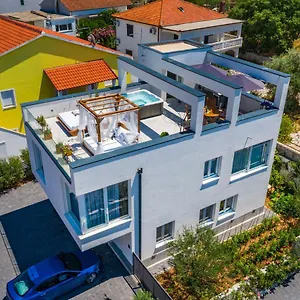 Rooftop Spa Apartament Trogir